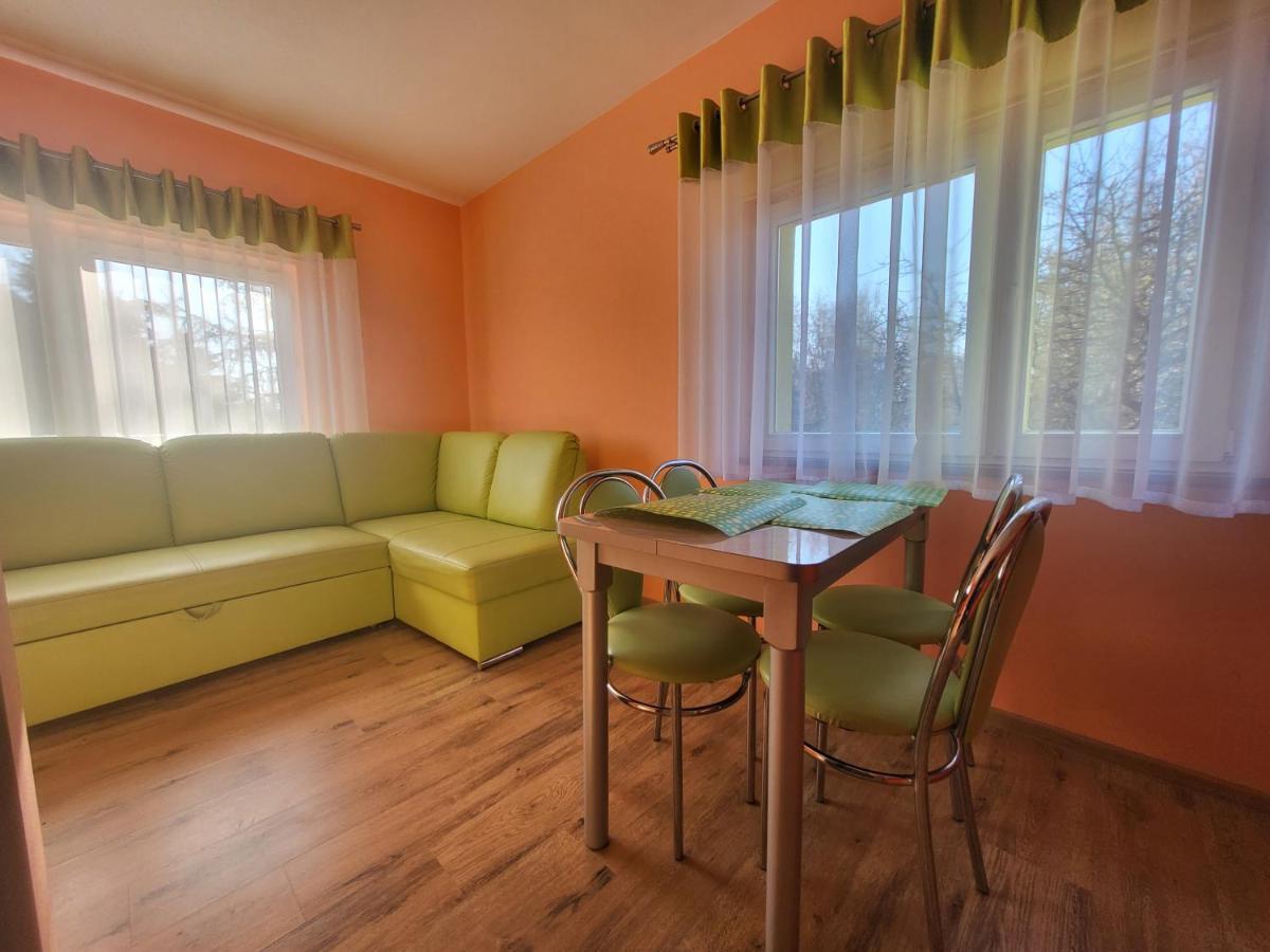 Apartamenty Zabcia กชึชโบโว ภายนอก รูปภาพ