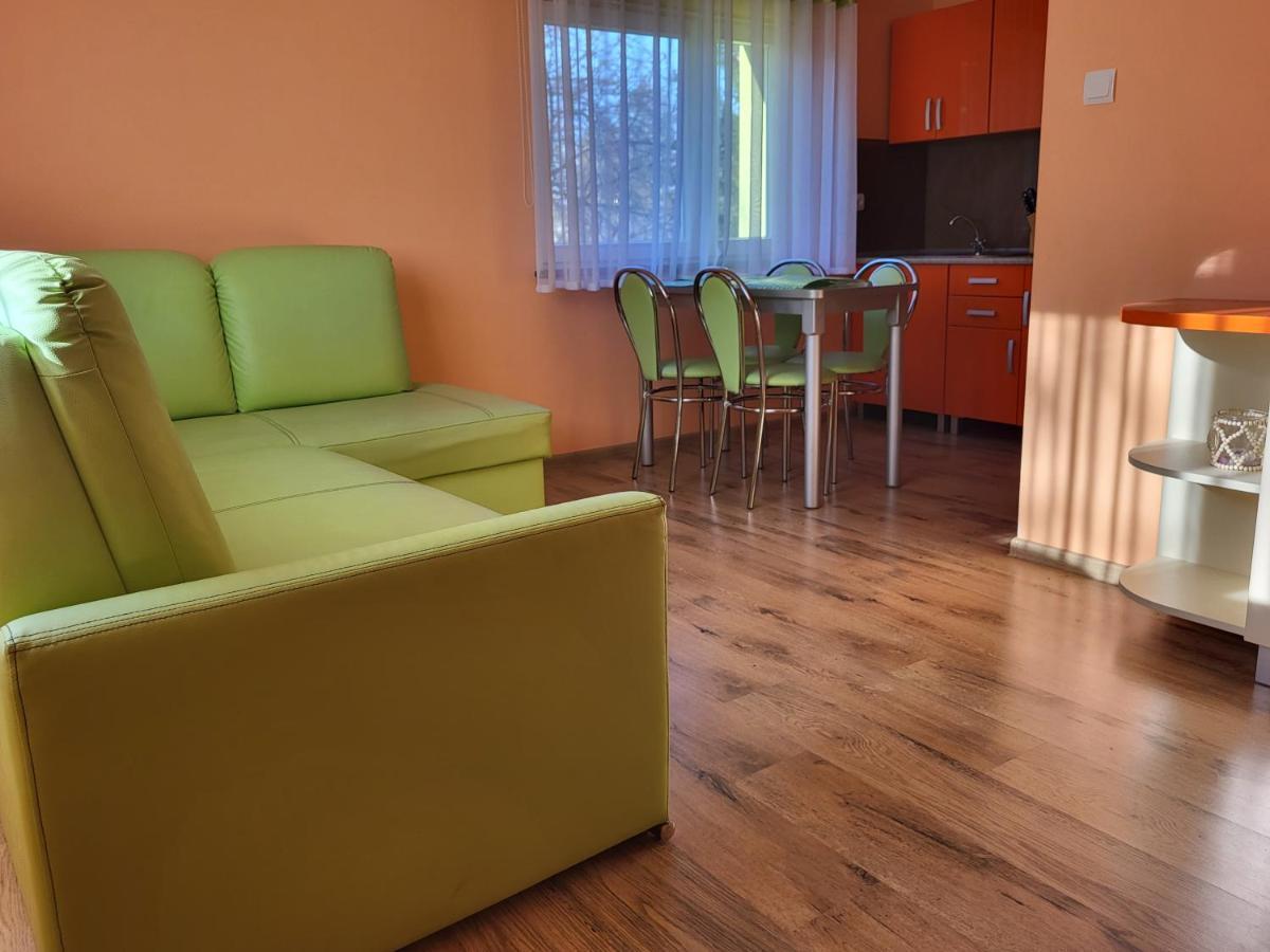 Apartamenty Zabcia กชึชโบโว ภายนอก รูปภาพ