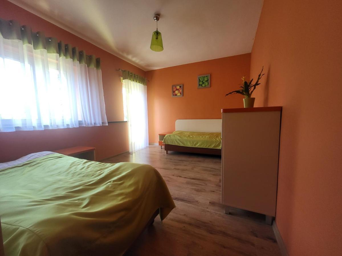 Apartamenty Zabcia กชึชโบโว ภายนอก รูปภาพ