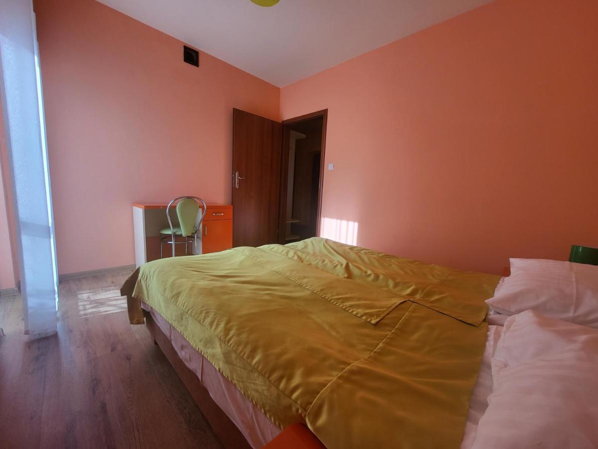 Apartamenty Zabcia กชึชโบโว ภายนอก รูปภาพ
